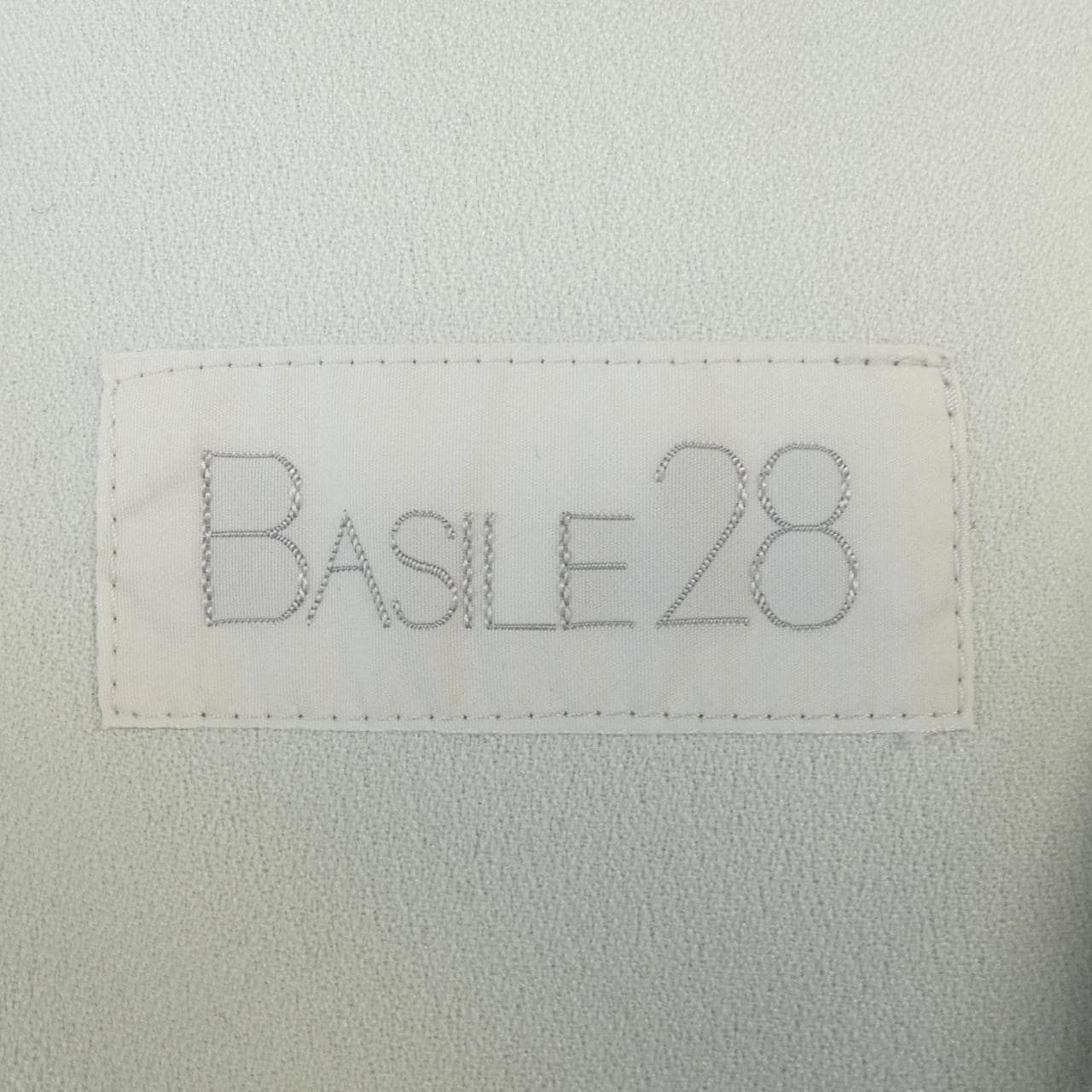 バジーレ28 BASILE 28 コート