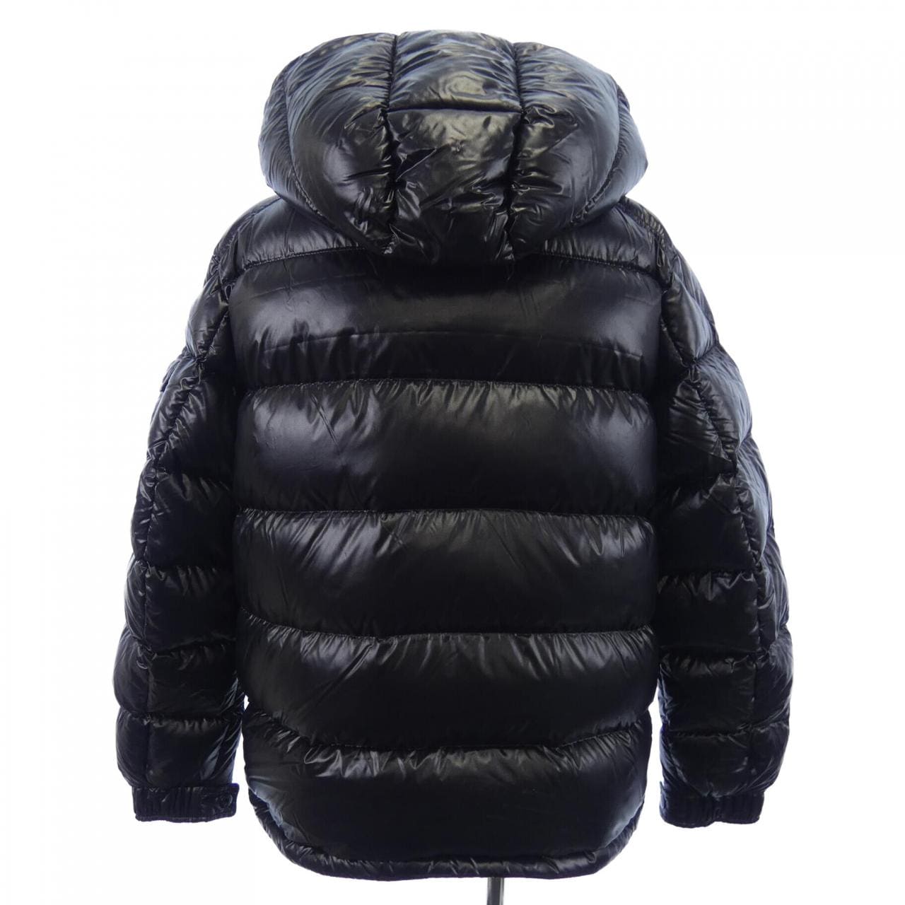モンクレール MONCLER ダウンジャケット