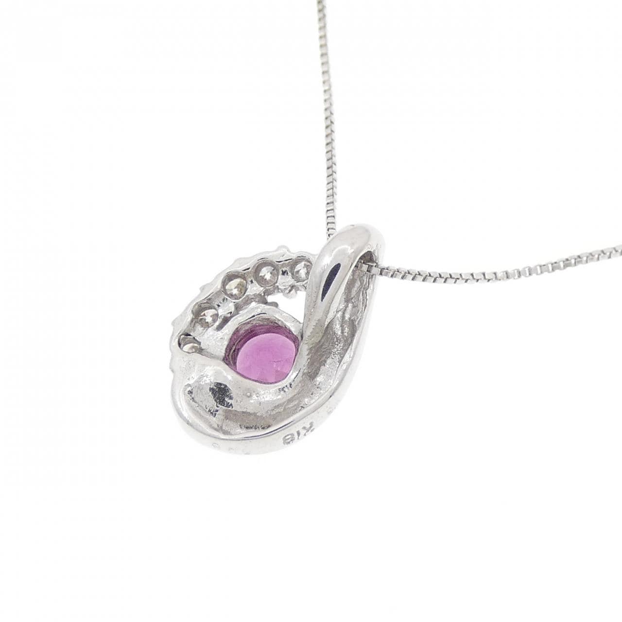K18WG/750WG ガーネット ネックレス