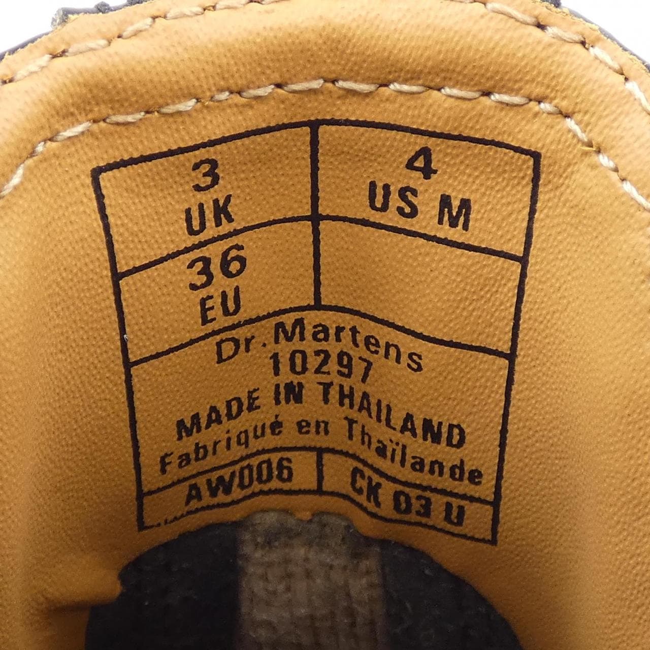 马丁靴DR.MARTENS靴