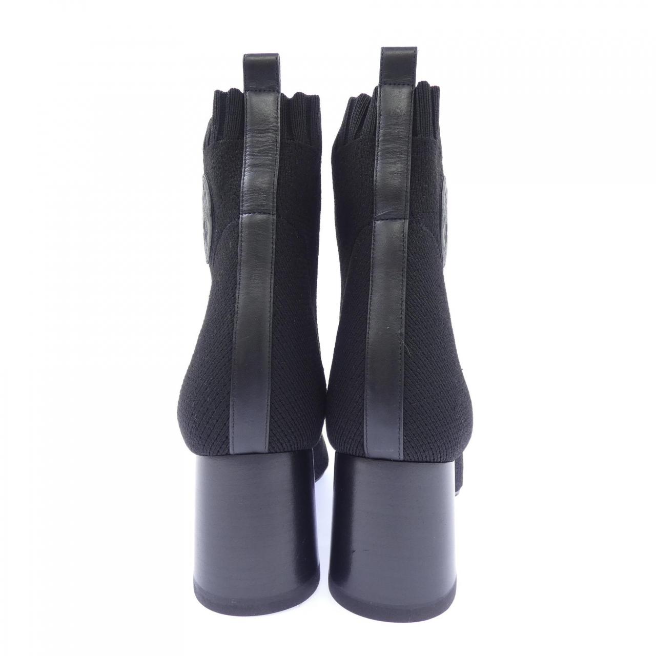 エルメス HERMES ヴォルヴェール VOLVER エクスリブリス/クリック セ ヌエ 192034Z ブーツ