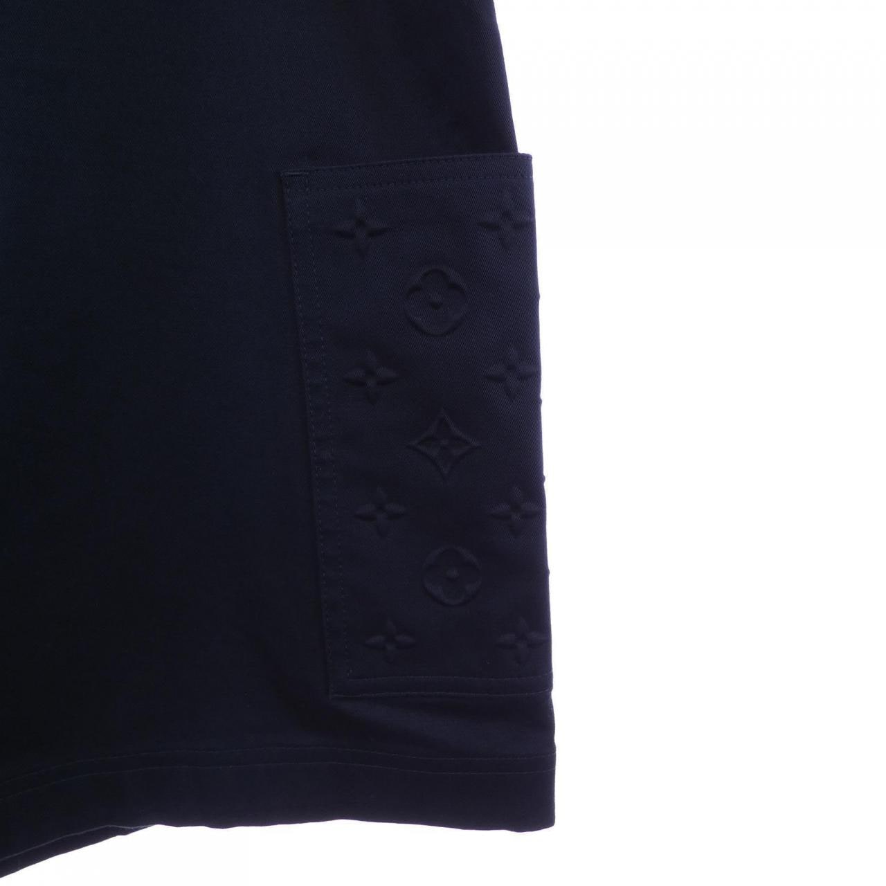 ルイヴィトン LOUIS VUITTON モノグラムポケットガーゴショーツ HTP48WFUG ショートパンツ