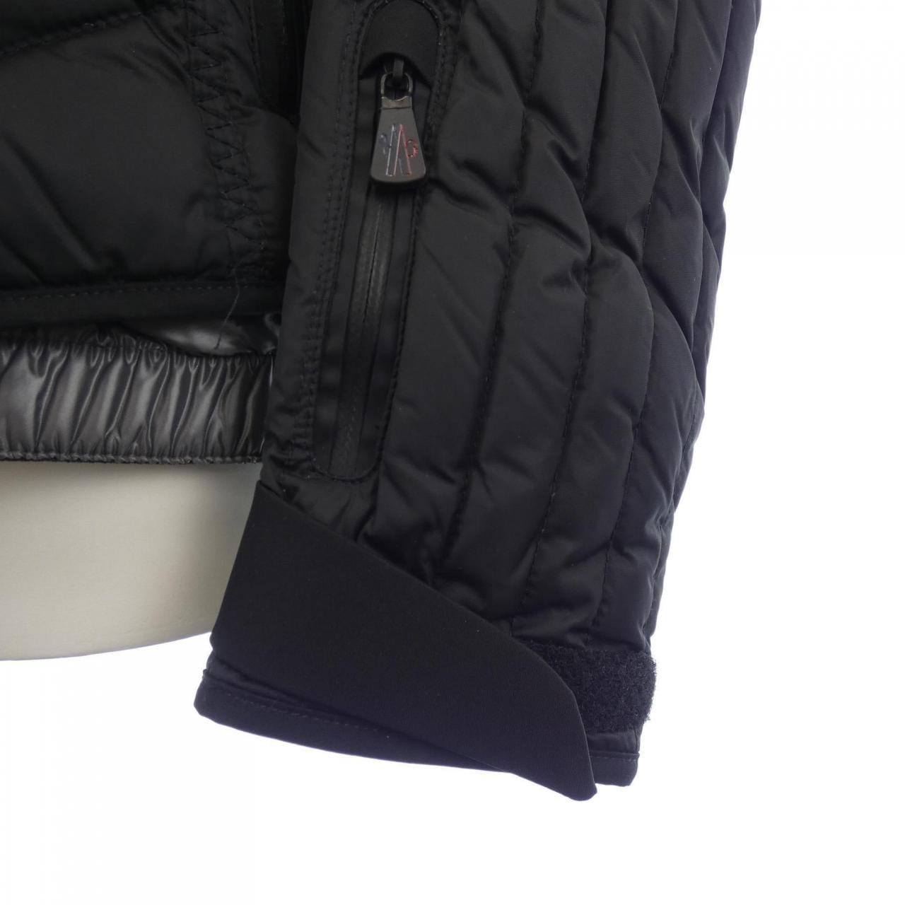 MONCLER GRENOBLE MONCLER GRENOBLE Down Jacket