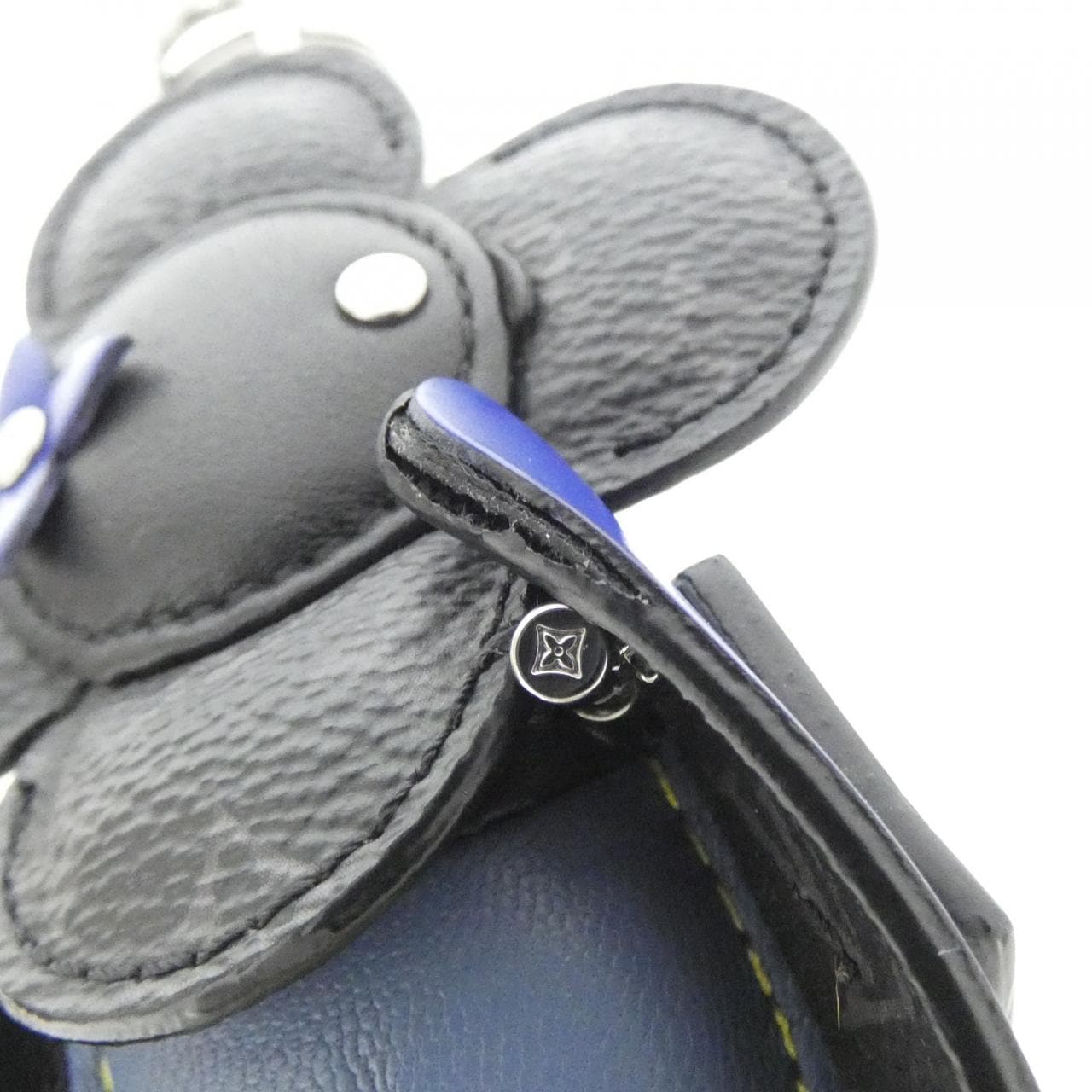 ルイヴィトン モノグラム ビジューサック ヴィヴィエンヌ スケートボード M77154 キーリング