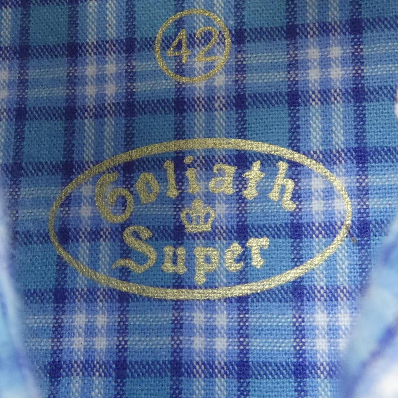 GOLIATH スニーカー