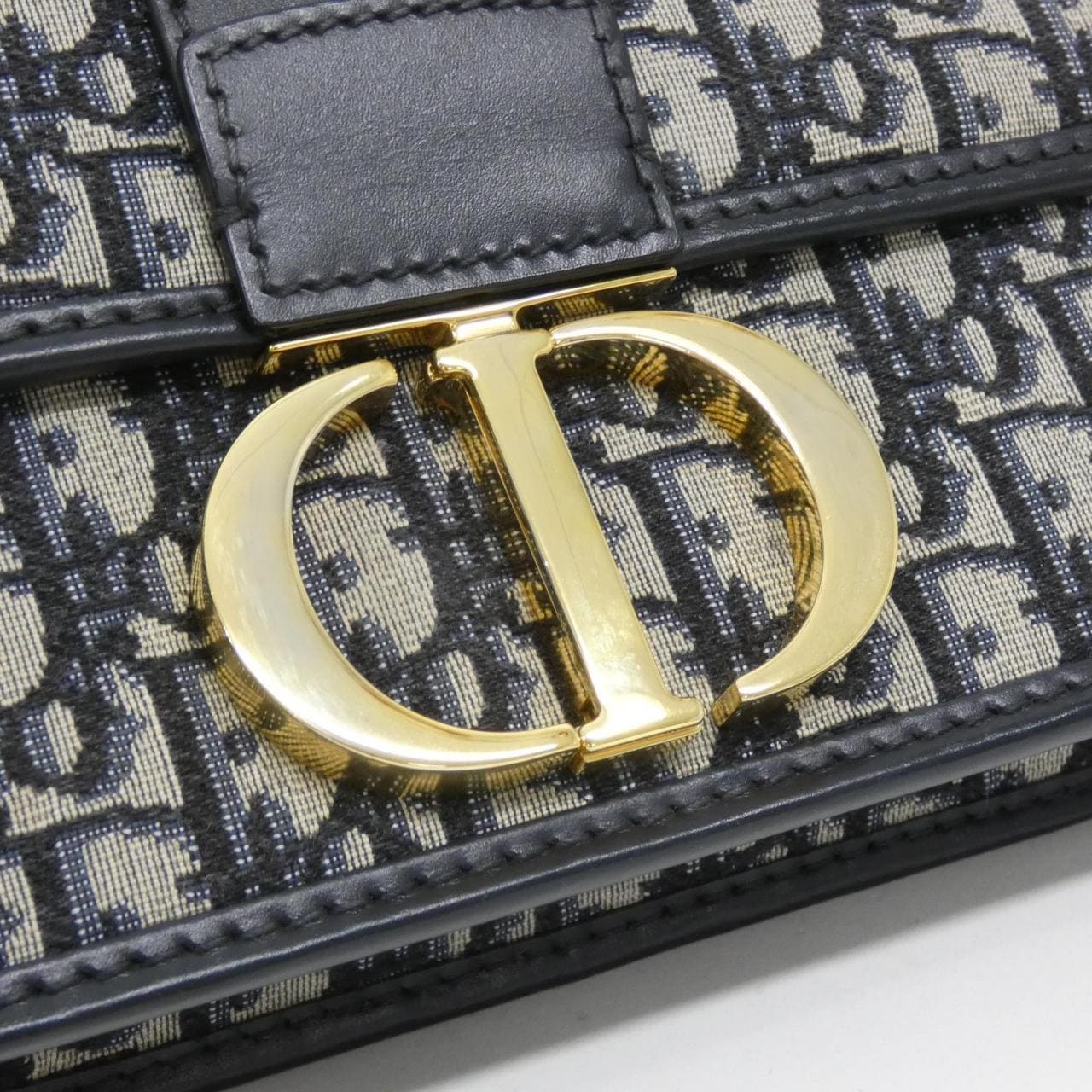 克里斯汀·迪奧DIOR OBLIQUE 30 Montaigne M9203UTZQ 單肩包