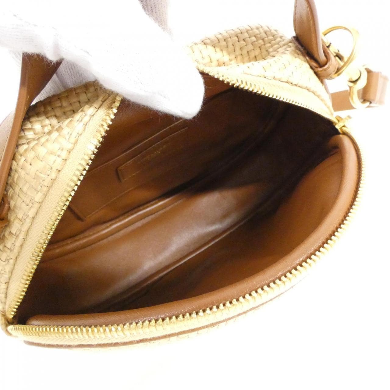【新品】サンローラン CAMERA BAG ROUND 744579 FABZ3 バッグ
