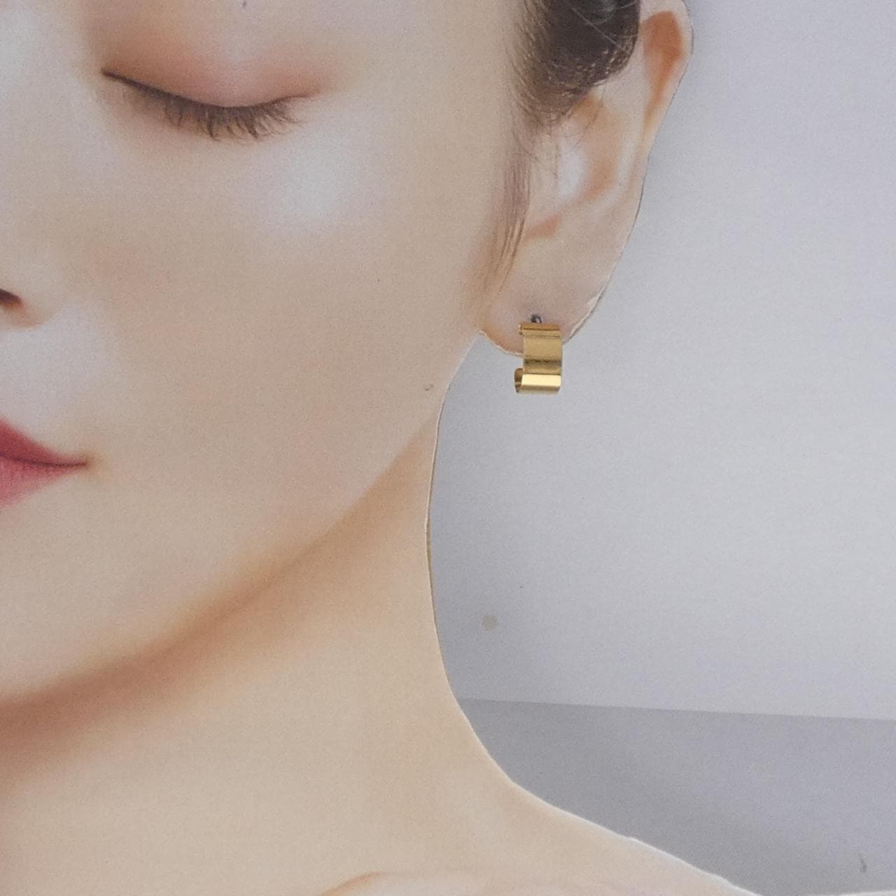 【新品】K18YG ピアス