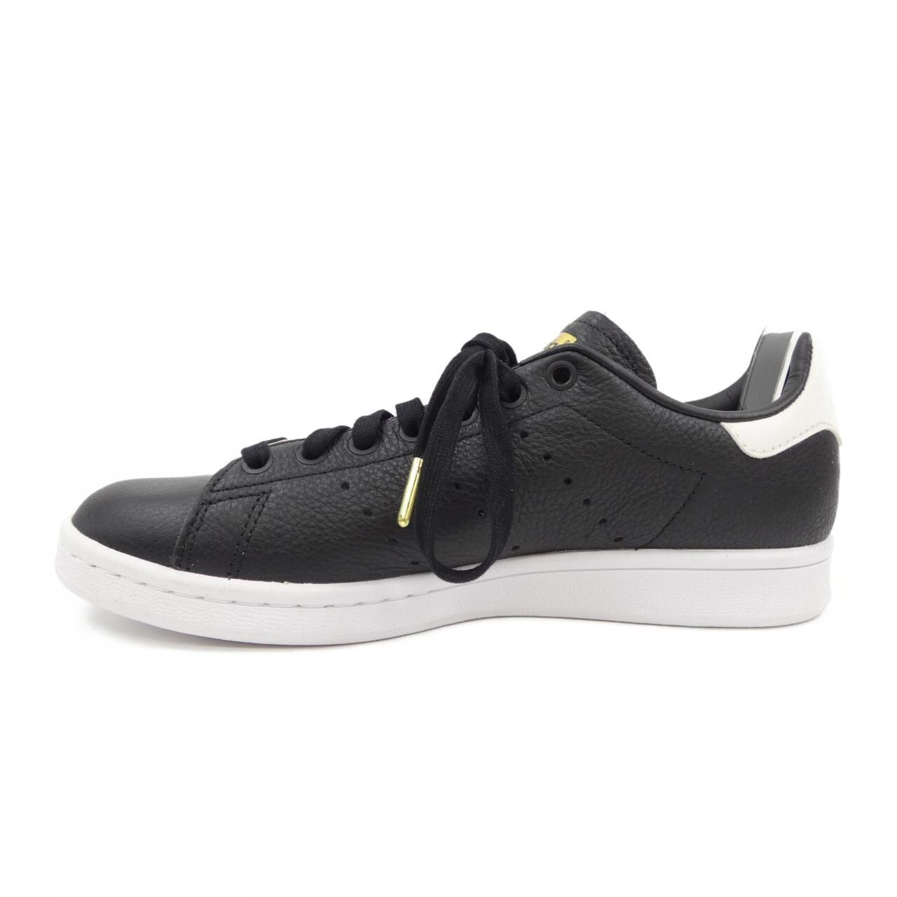 アディダス ADIDAS スニーカー