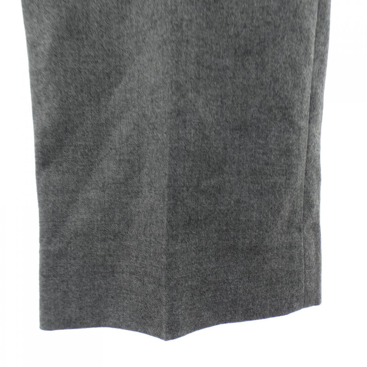 フェンディ FENDI FR6504 AM3N パンツ