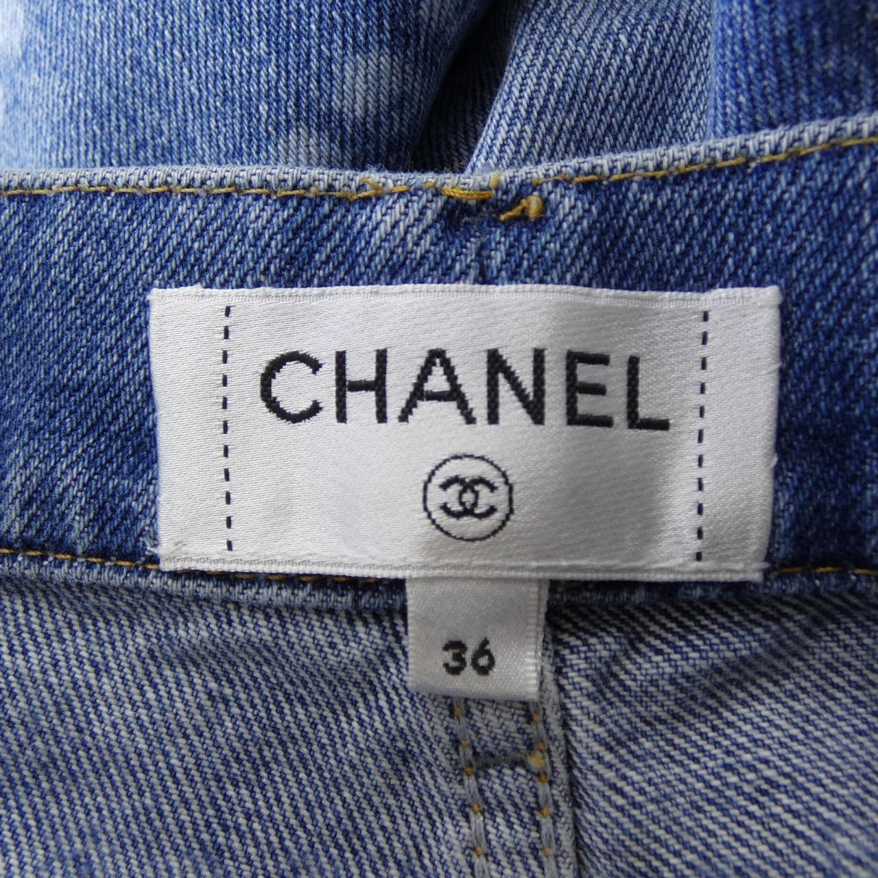 CHANEL CHANEL LOOK44 P79059V71258 25P Jeans