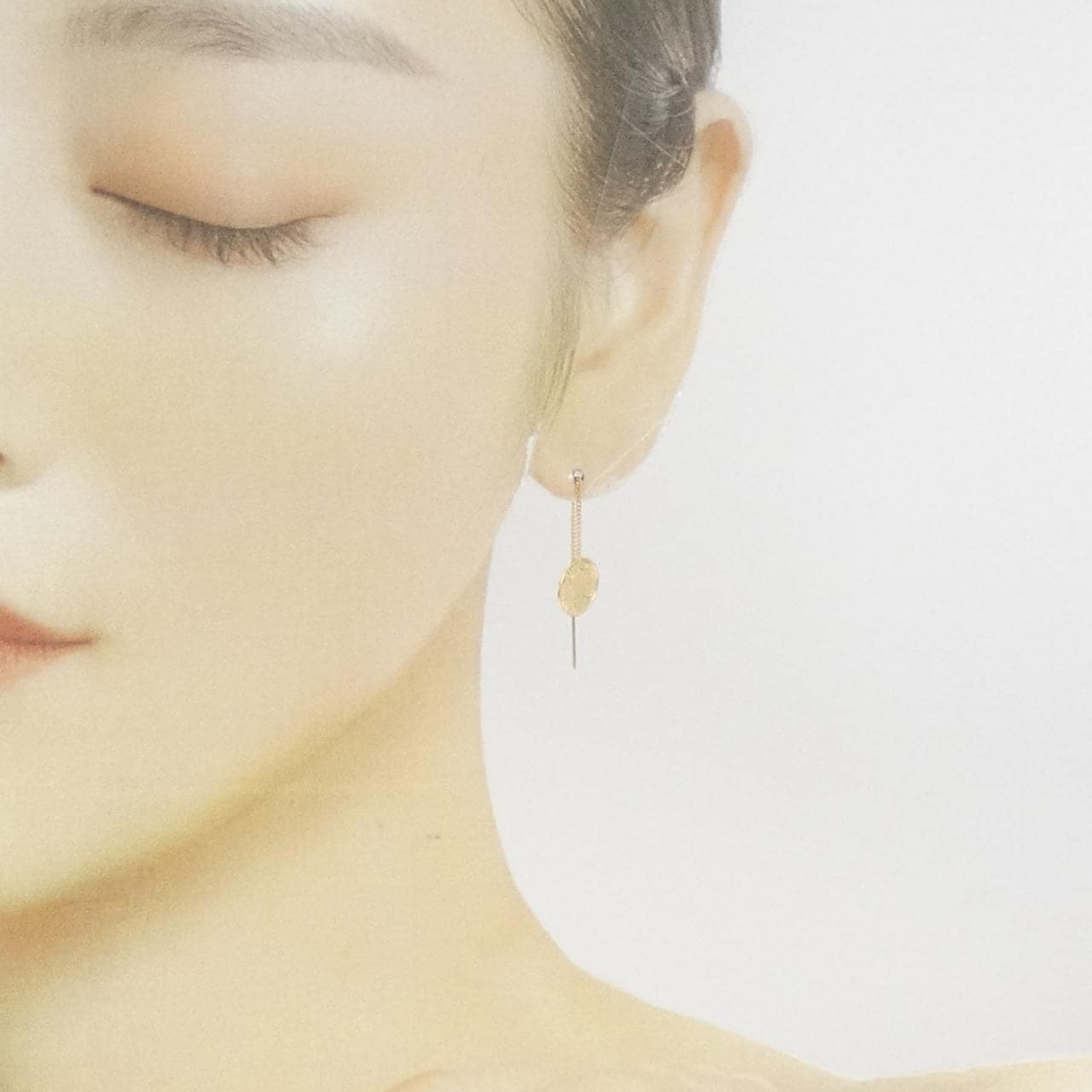 K18YG earrings