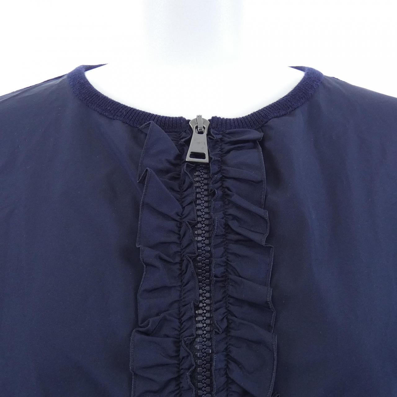 モンクレール MONCLER 10939B71600 ブルゾン