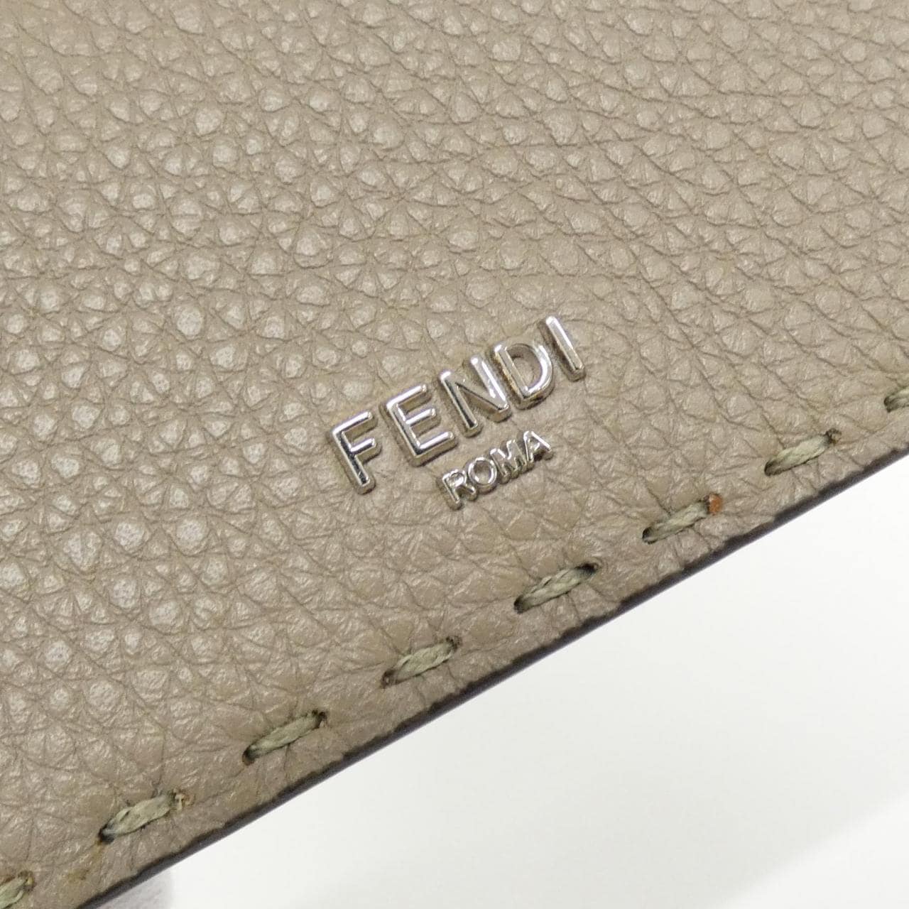 フェンディ SELLERIA 7M0222 AP3B カードケース