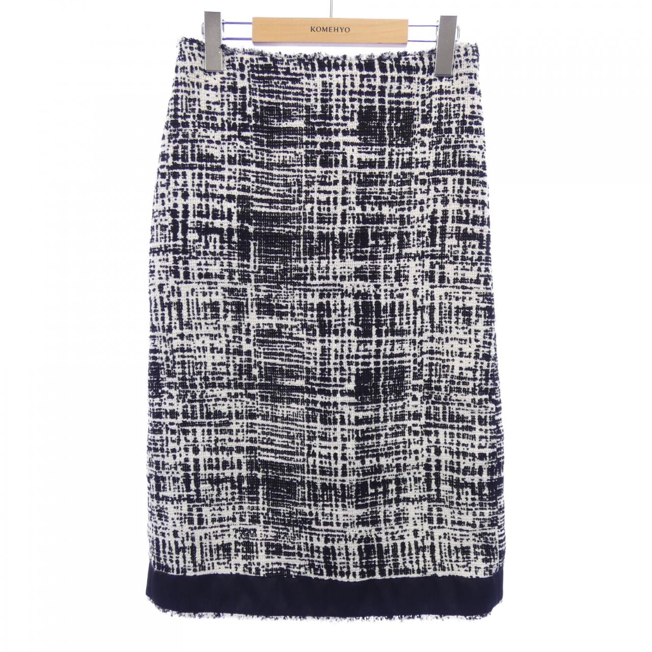 プラダ PRADA P163T S221 10FV スカート