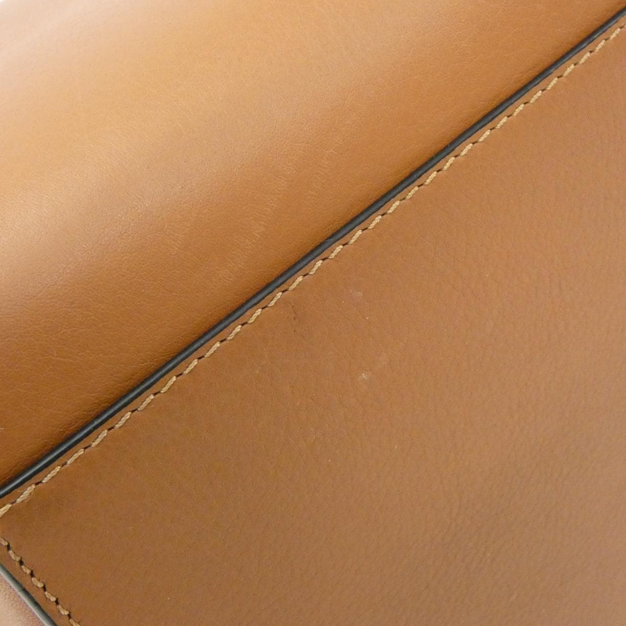 ロエベ ハンモック コンパクト A538H13X10 ショルダーバッグ