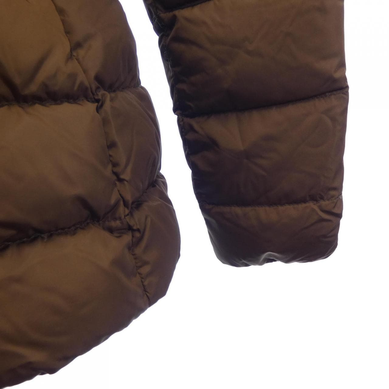モンクレール MONCLER ダウンジャケット