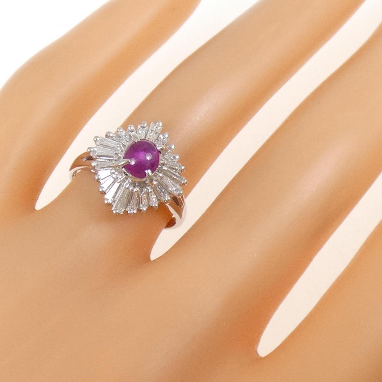 PT900 スタールビー リング 0.68CT