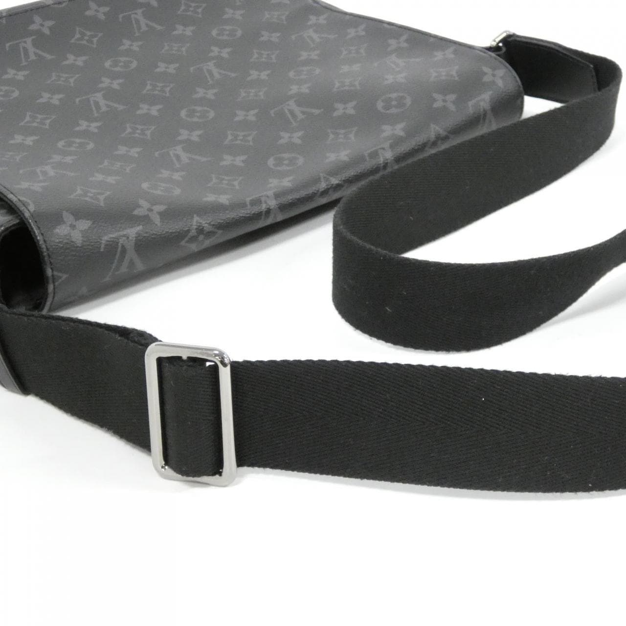 ルイヴィトン モノグラム エクリプス ディストリクト MM M44001 ショルダーバッグ