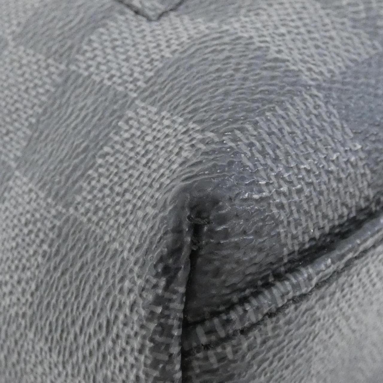 ルイヴィトン ダミエ グラフィット ミック PM N41211 ショルダーバッグ