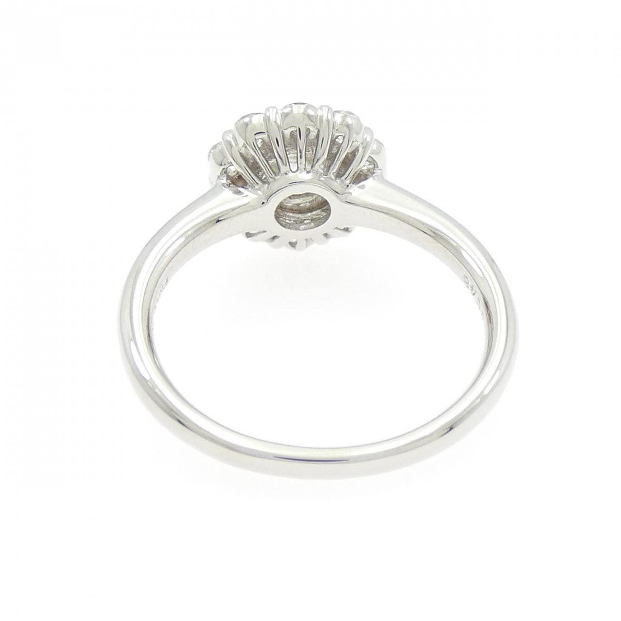 PT900 Diamond ring 0.79CT