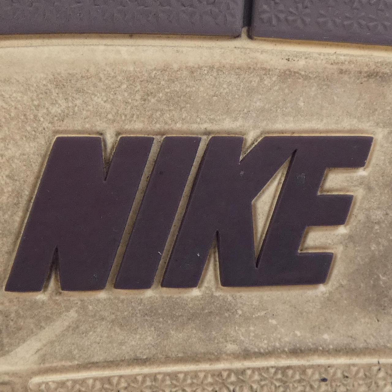 ナイキ NIKE FZ4811-001 スニーカー