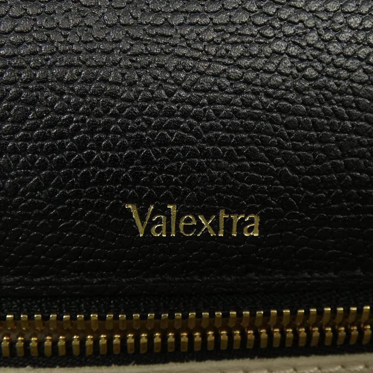 ヴァレクストラ VALEXTRA イジィデ ISIDE WBES0056028LOC99 BAG
