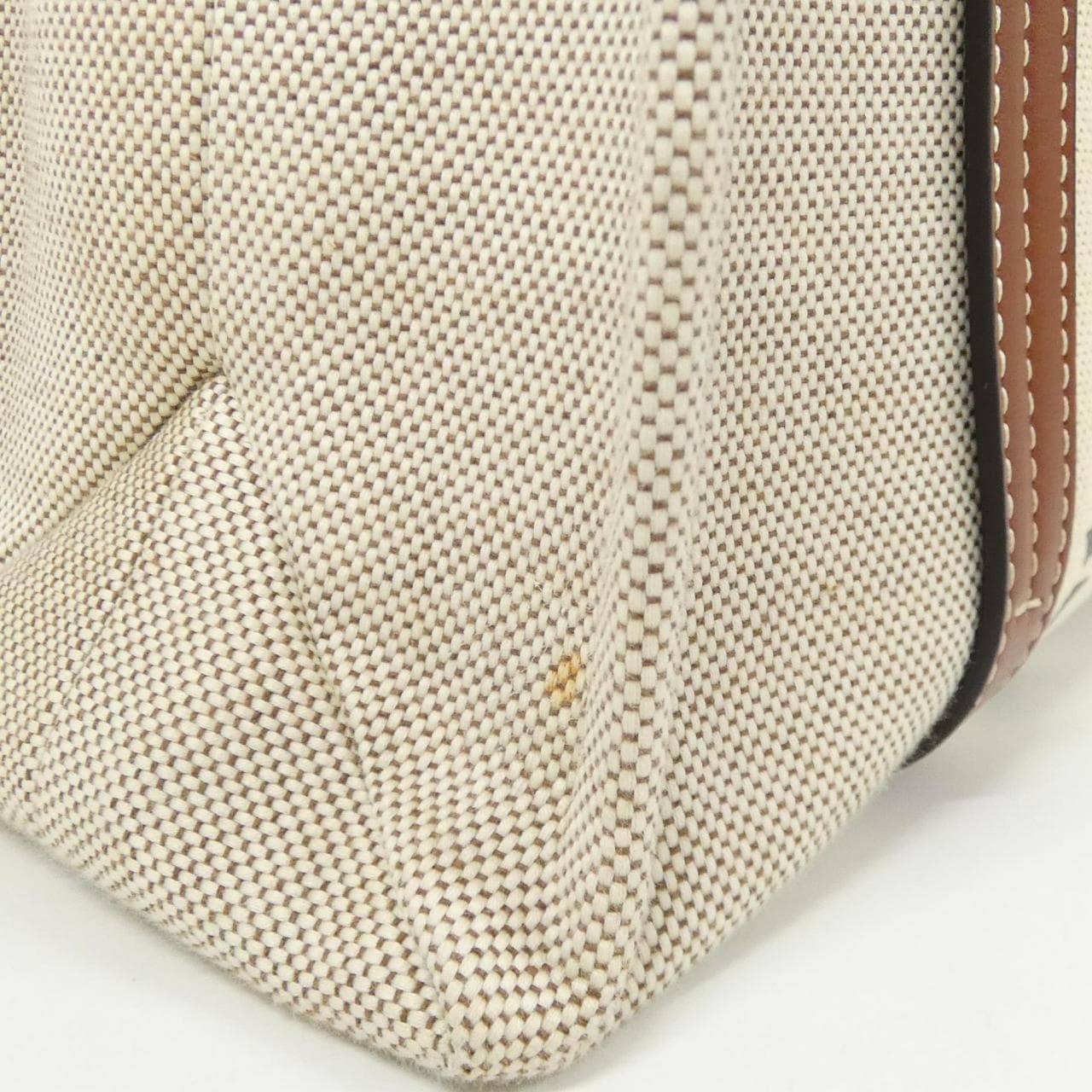 クロエ ウッディー ミディアム トート CHC21US383 E66 バッグ