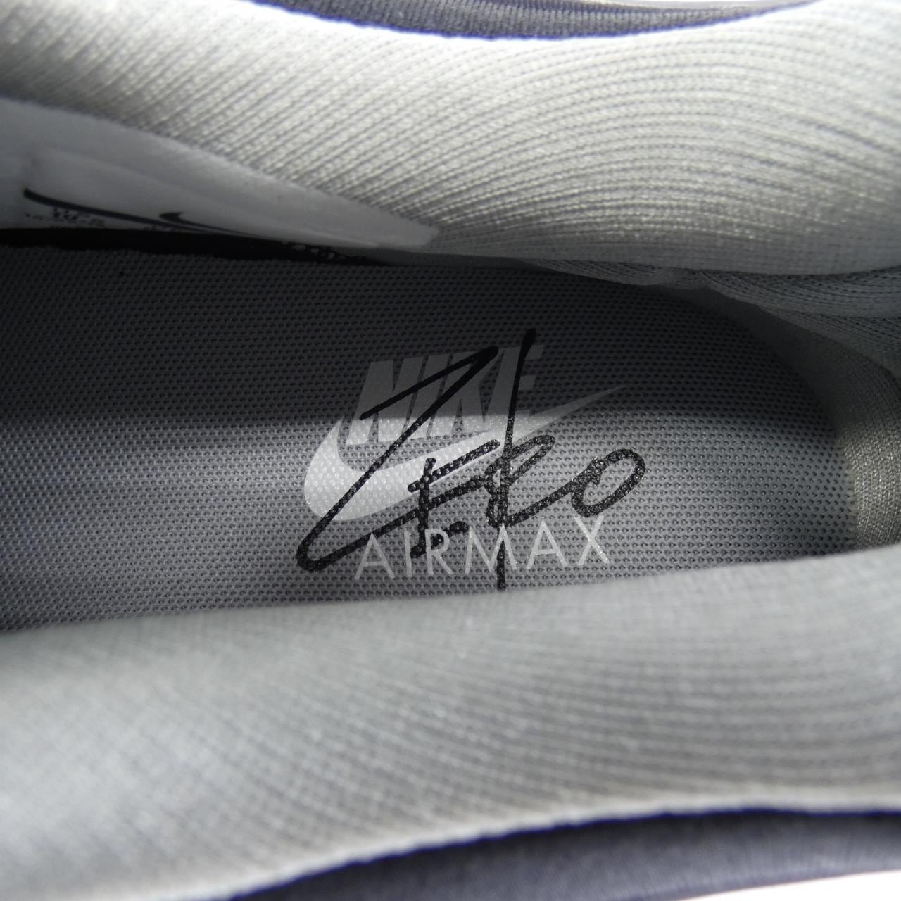 ナイキ NIKE 876070-002 スニーカー