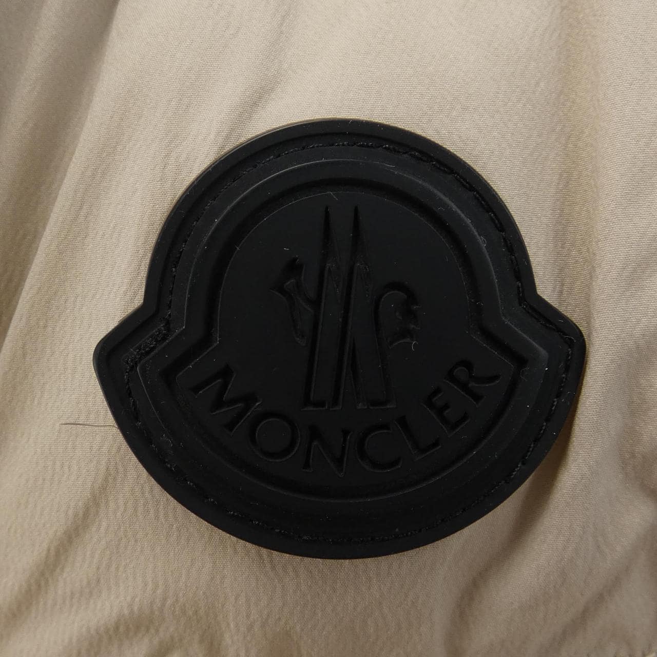 モンクレール MONCLER ダウンジャケット