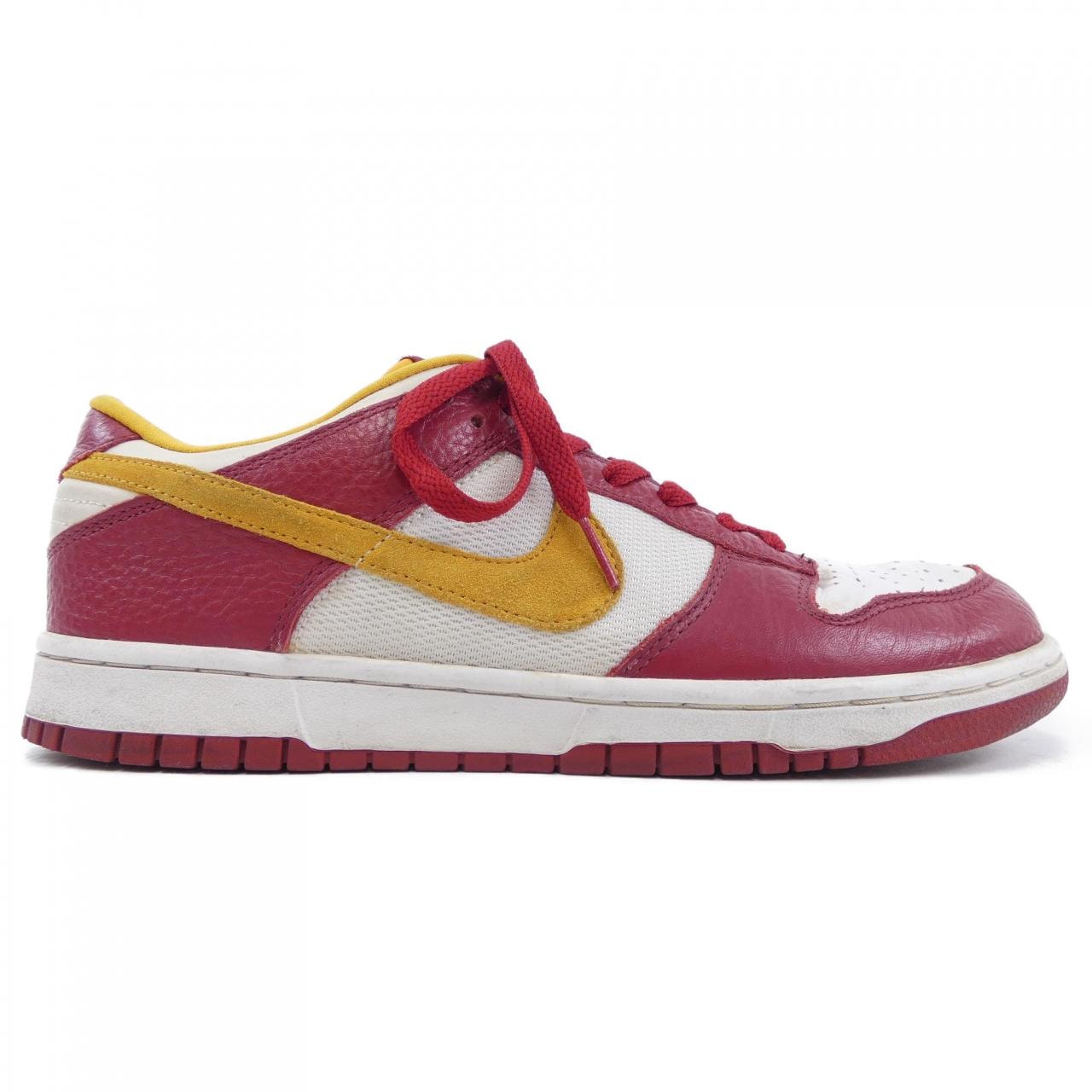 ナイキ NIKE スニーカー