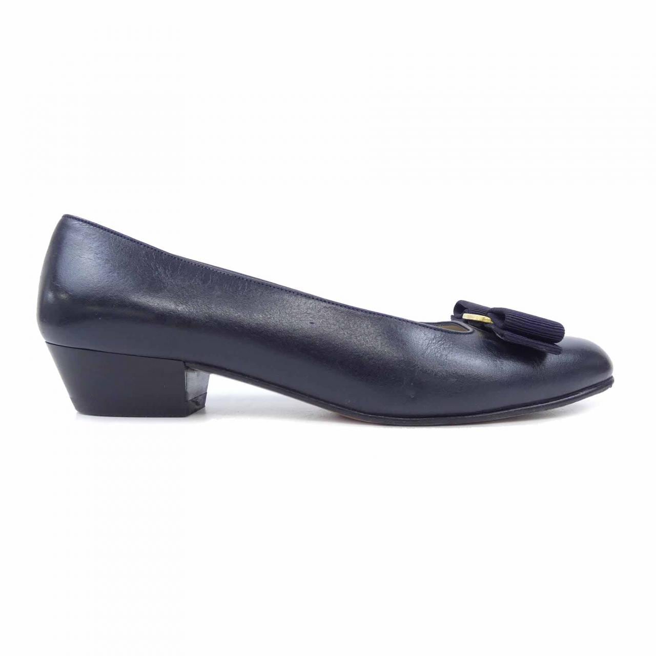 【ヴィンテージ】サルヴァトーレフェラガモ SALVATORE FERRAGAMO パンプス