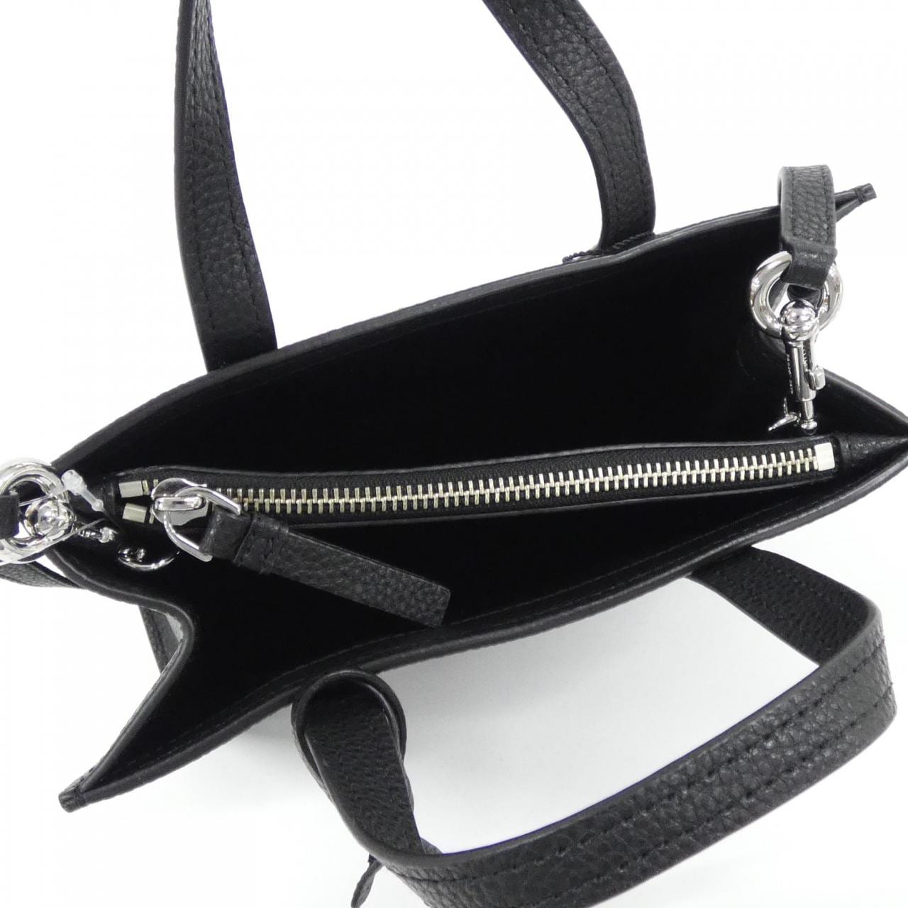 【新品】マークジェイコブス 4R3HTT020H02 バッグ