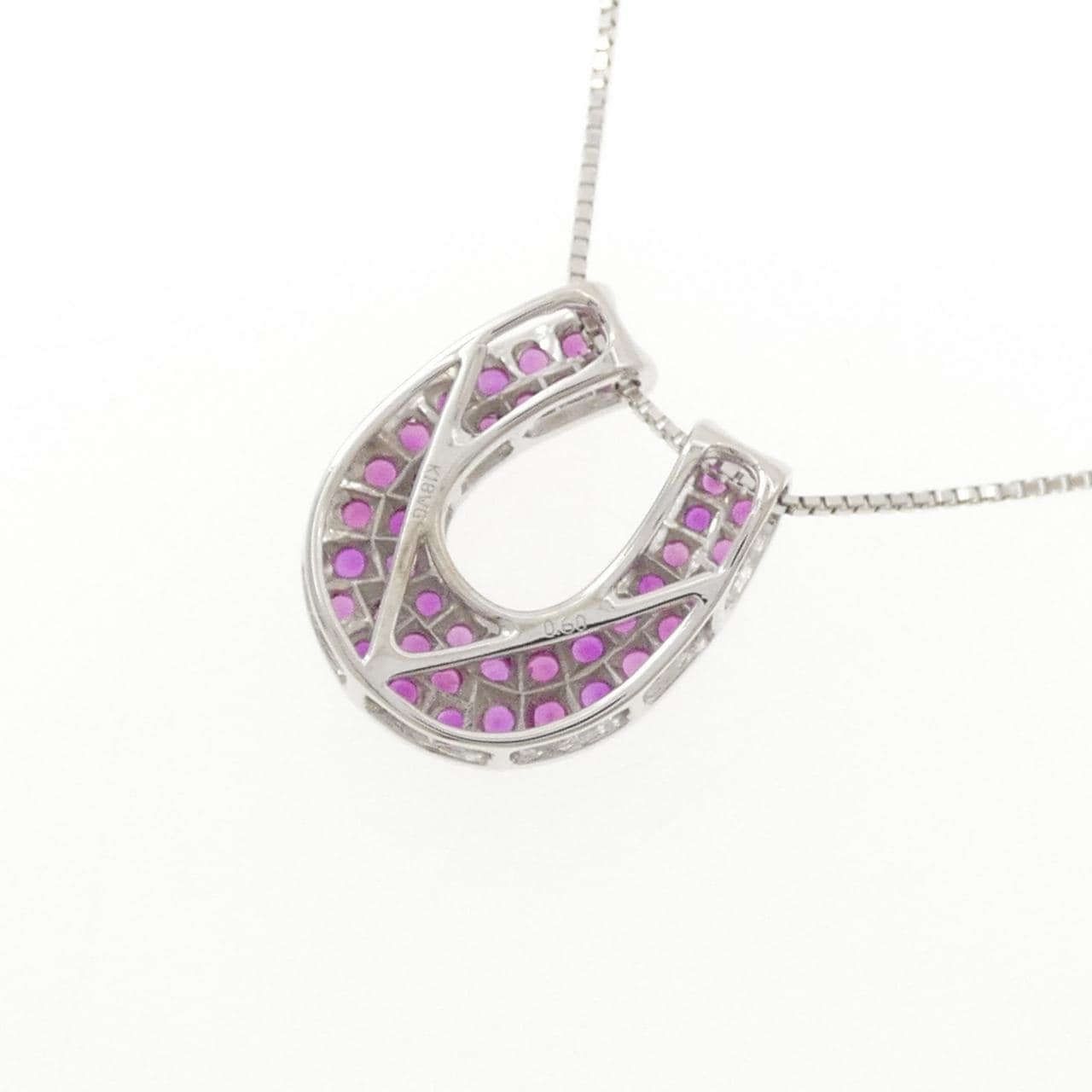 K18WG ホースシュー ルビー ネックレス 0.60CT