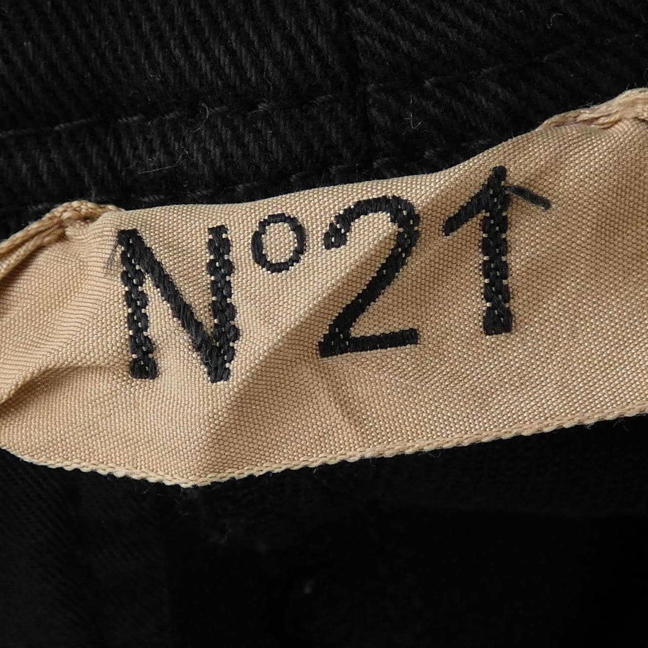 ヌメロヴェントゥーノ N°21 22S-B011-0414 パンツ