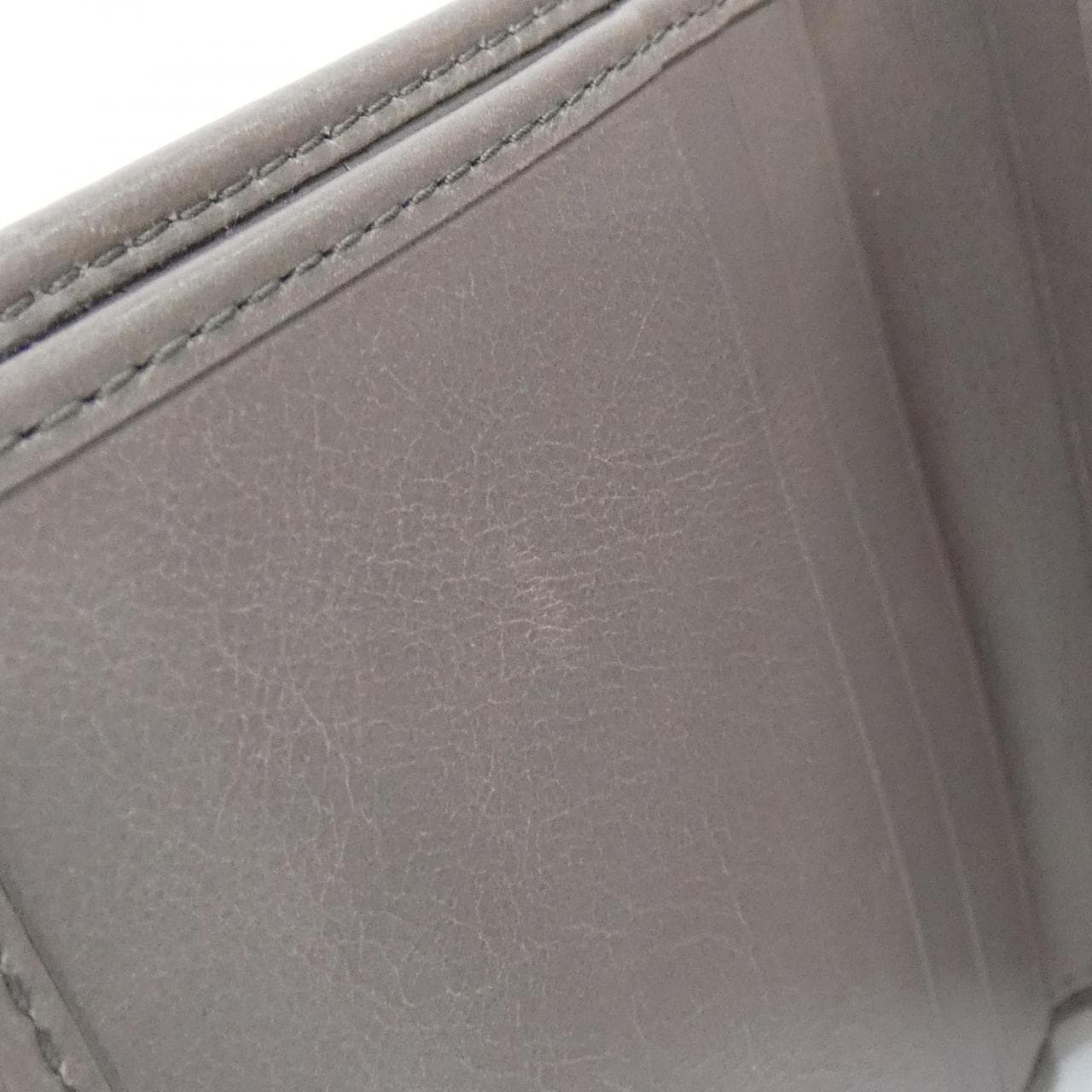 【未使用品】プラダ 2ML049 財布