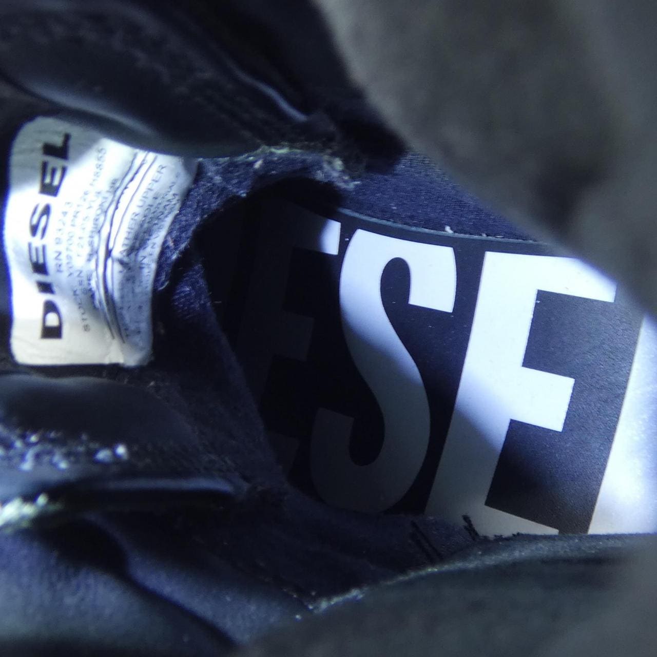 ディーゼル DIESEL Y02700 ブーツ