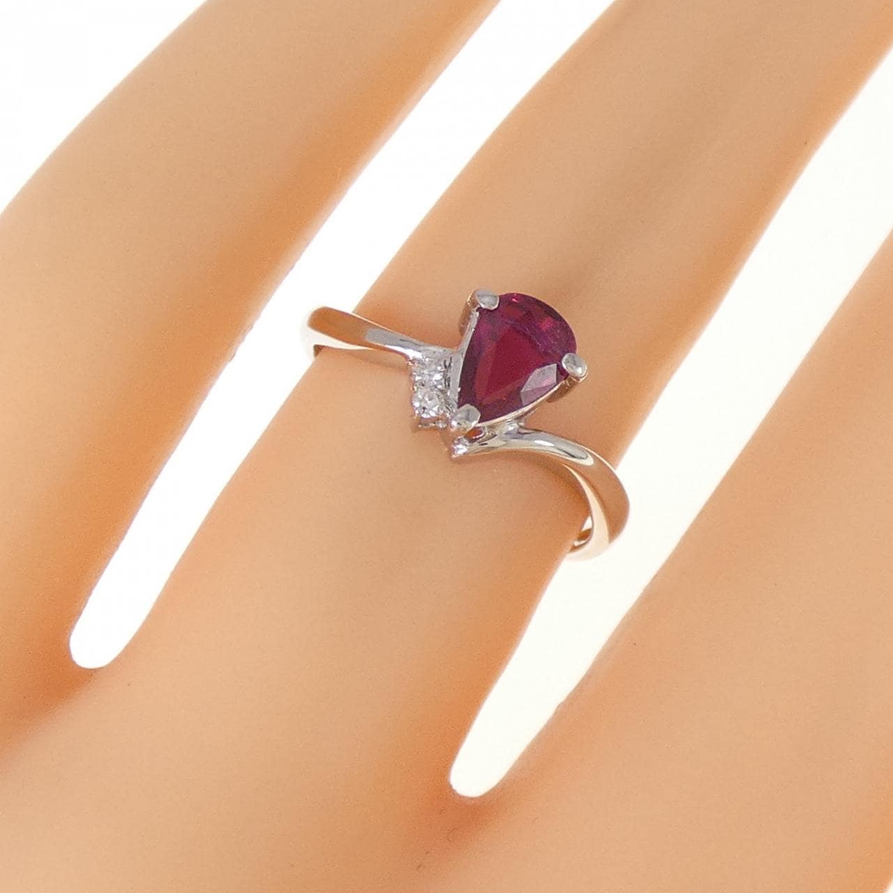 PT900 ルビー リング 0.55CT