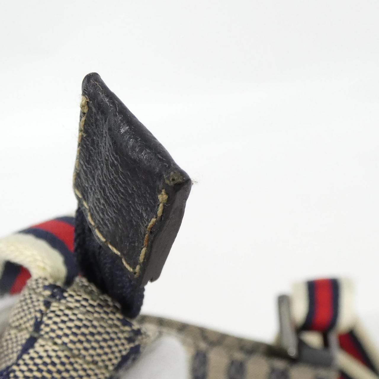 【ヴィンテージ】グッチ 146309 F4F0R ショルダーバッグ