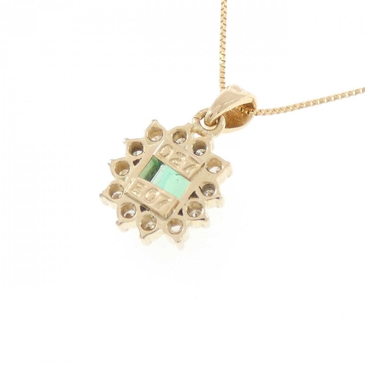 K18YG エメラルド ネックレス 0.7CT