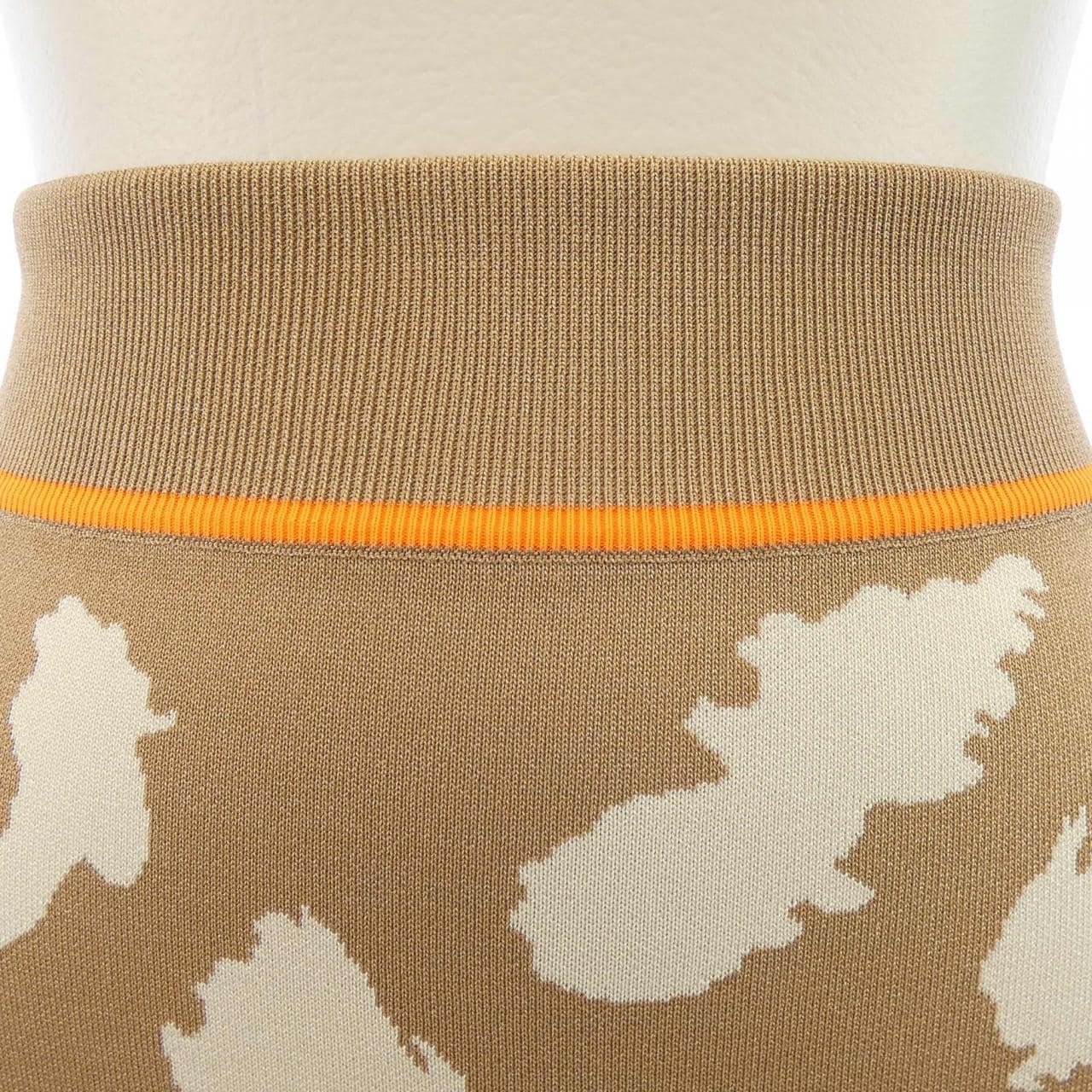 エルメス HERMES JUNGLE LOVE FLUO 2H2304DU スカート
