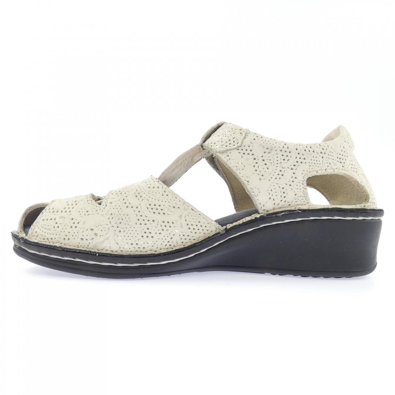 FINN COMFORT サンダル