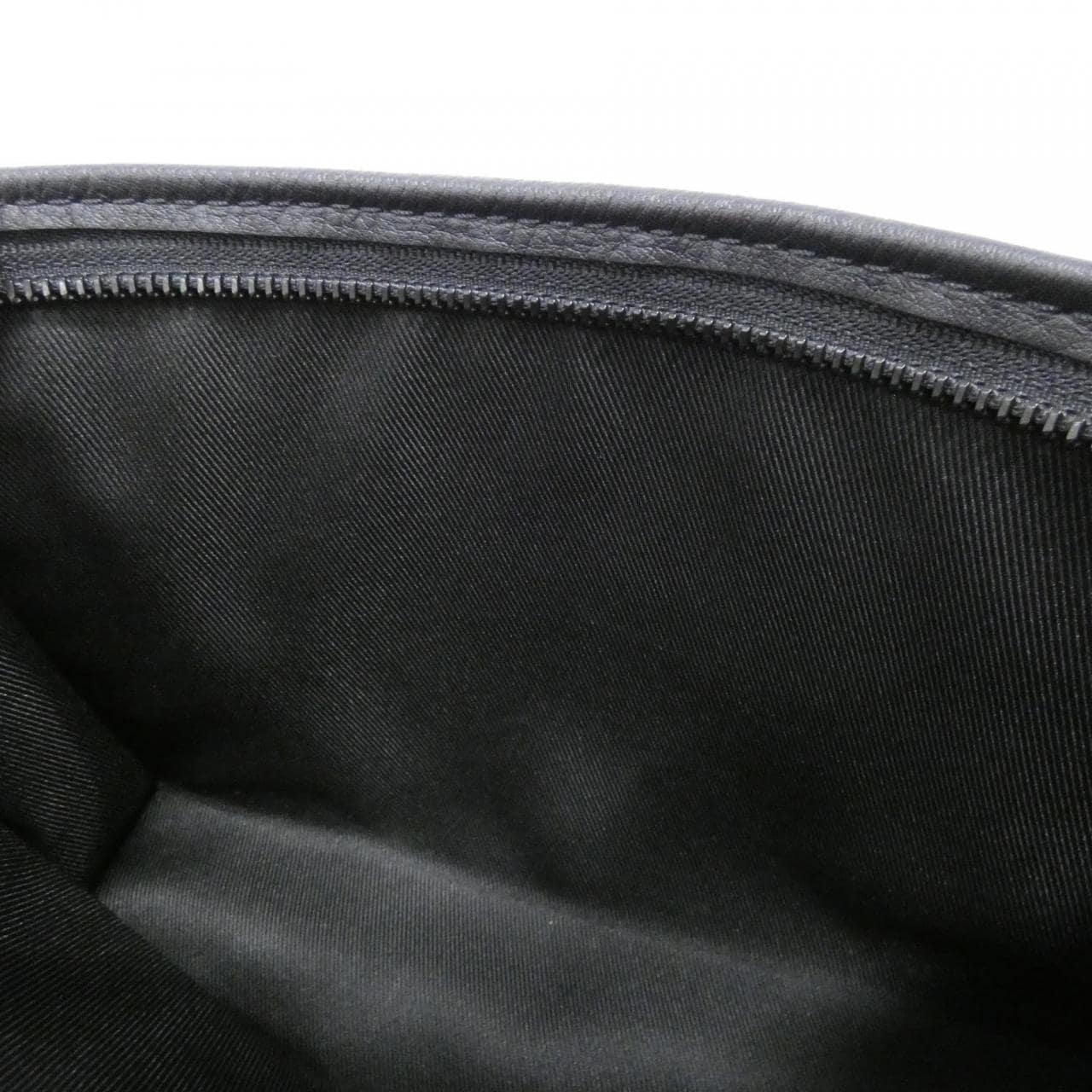 ルイヴィトン モノグラム シャドウ ガストン ウエアラブル ウォレット M81115 ショルダーバッグ