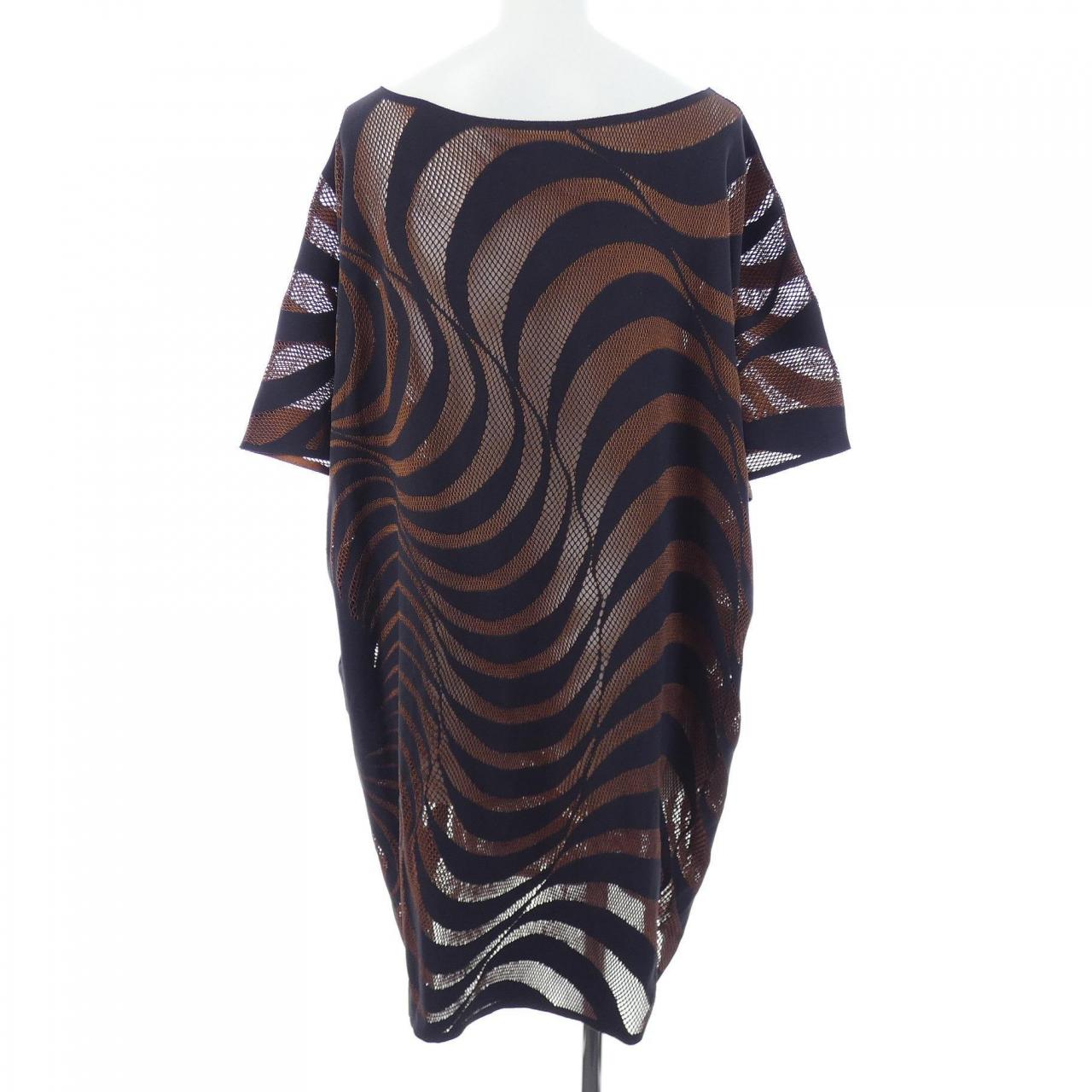 プリーツプリーズ PLEATS PLEASE PP54LT932 トップス