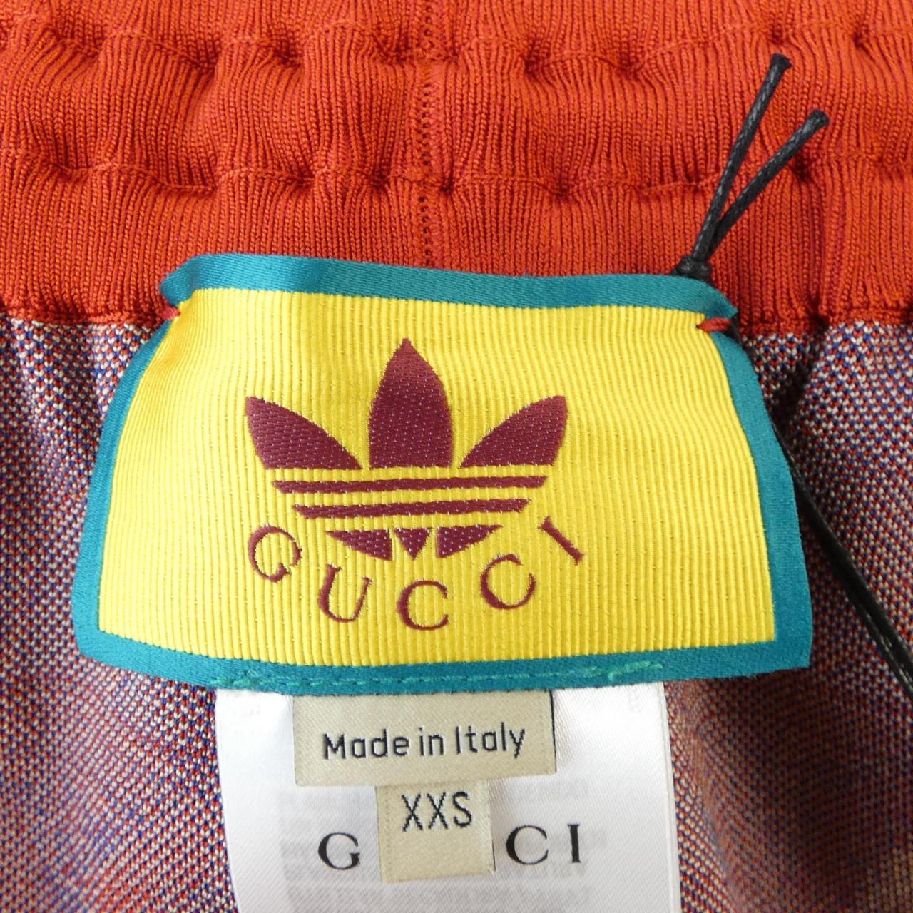 グッチ GUCCI 702873 XKCDO ショートパンツ