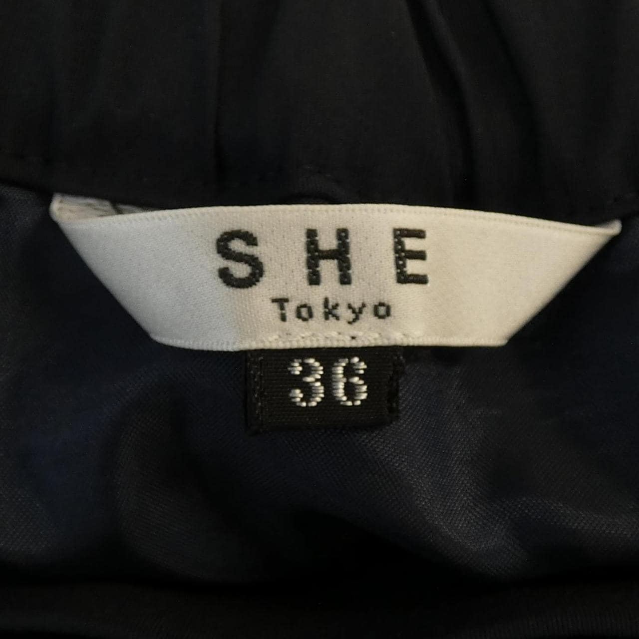 SHE S-SK-394 スカート