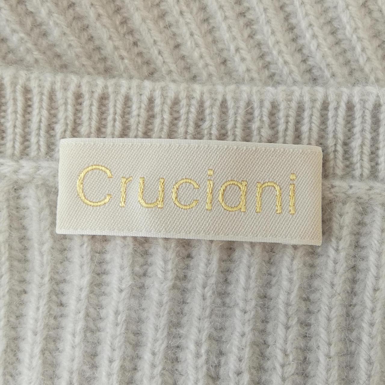 クルチアーニ Cruciani ニット