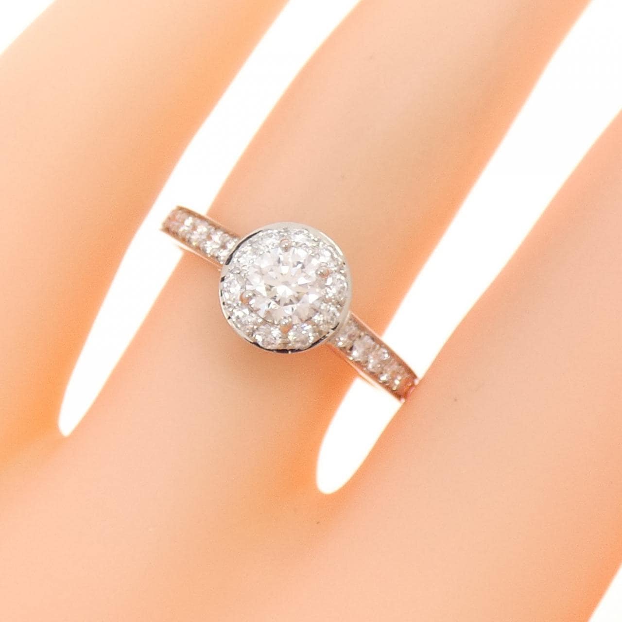 ヴァンクリーフ&アーペル イコーヌ リング 0.31CT D VVS2 3EXT