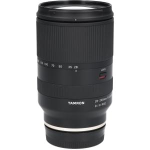 Ｅ２８－２００ｍｍ　Ｆ２．８－５．６ＤｉＩＩＩ　Ａ０７１