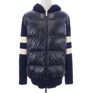 モンクレール MONCLER 20919B00017 ダウンジャケット